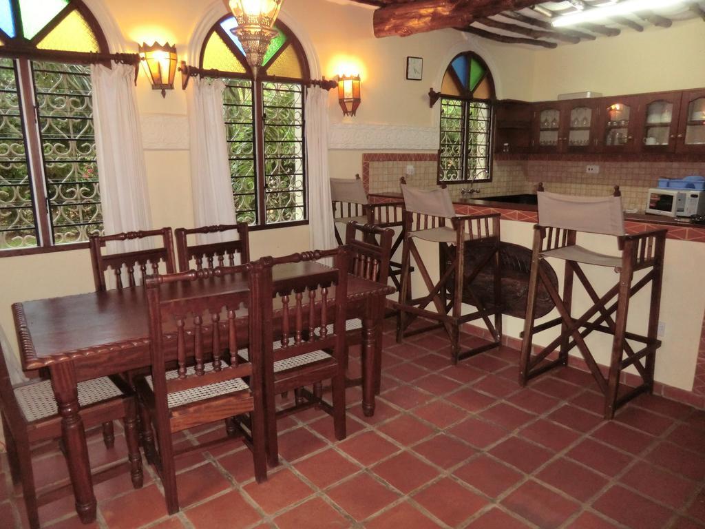 Villa Lamuhouse Diani Beach Room photo