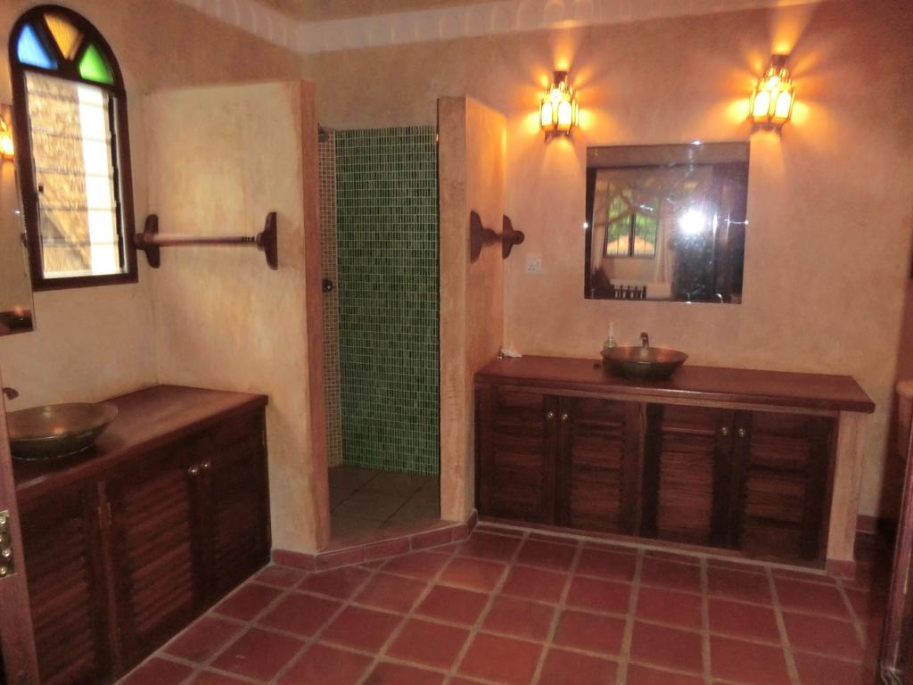 Villa Lamuhouse Diani Beach Room photo