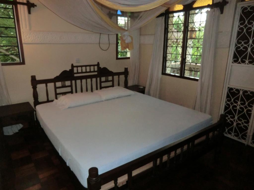Villa Lamuhouse Diani Beach Room photo